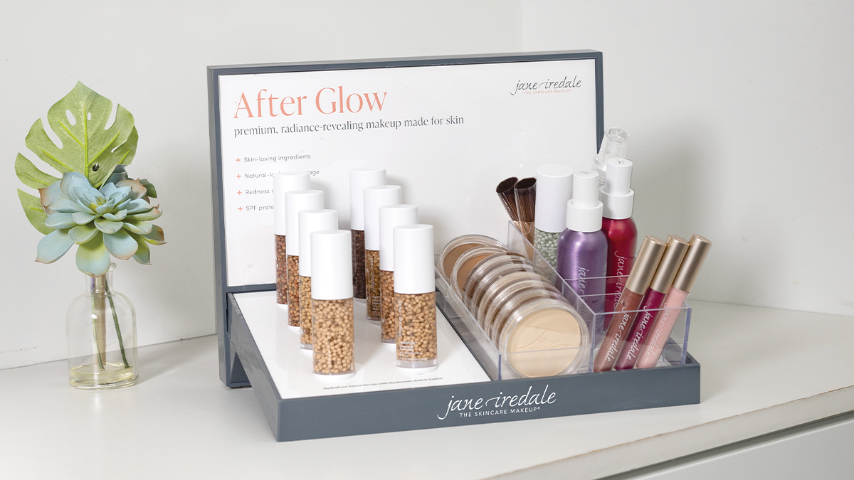 Jane Iredale’s After Glow: The Essential Post‑Treatment Finish for Every Clinic